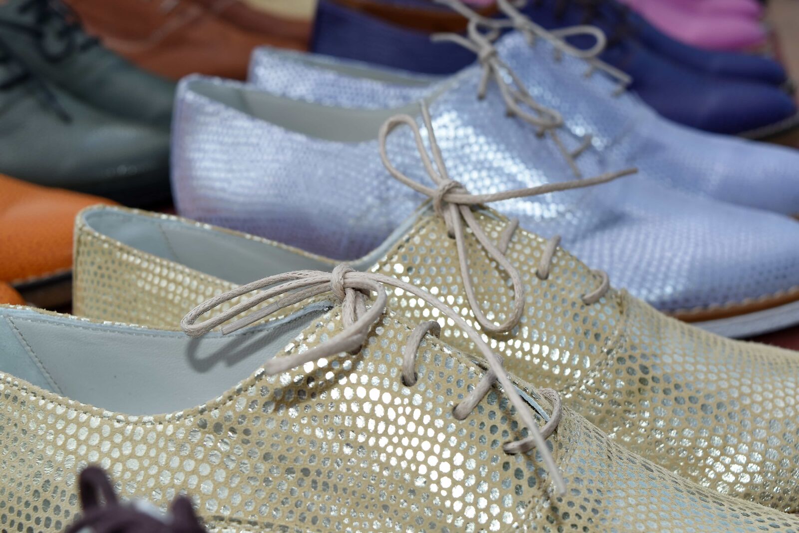 Nikon D5500 sample photo. Footwear, fashion, leather, shining photography