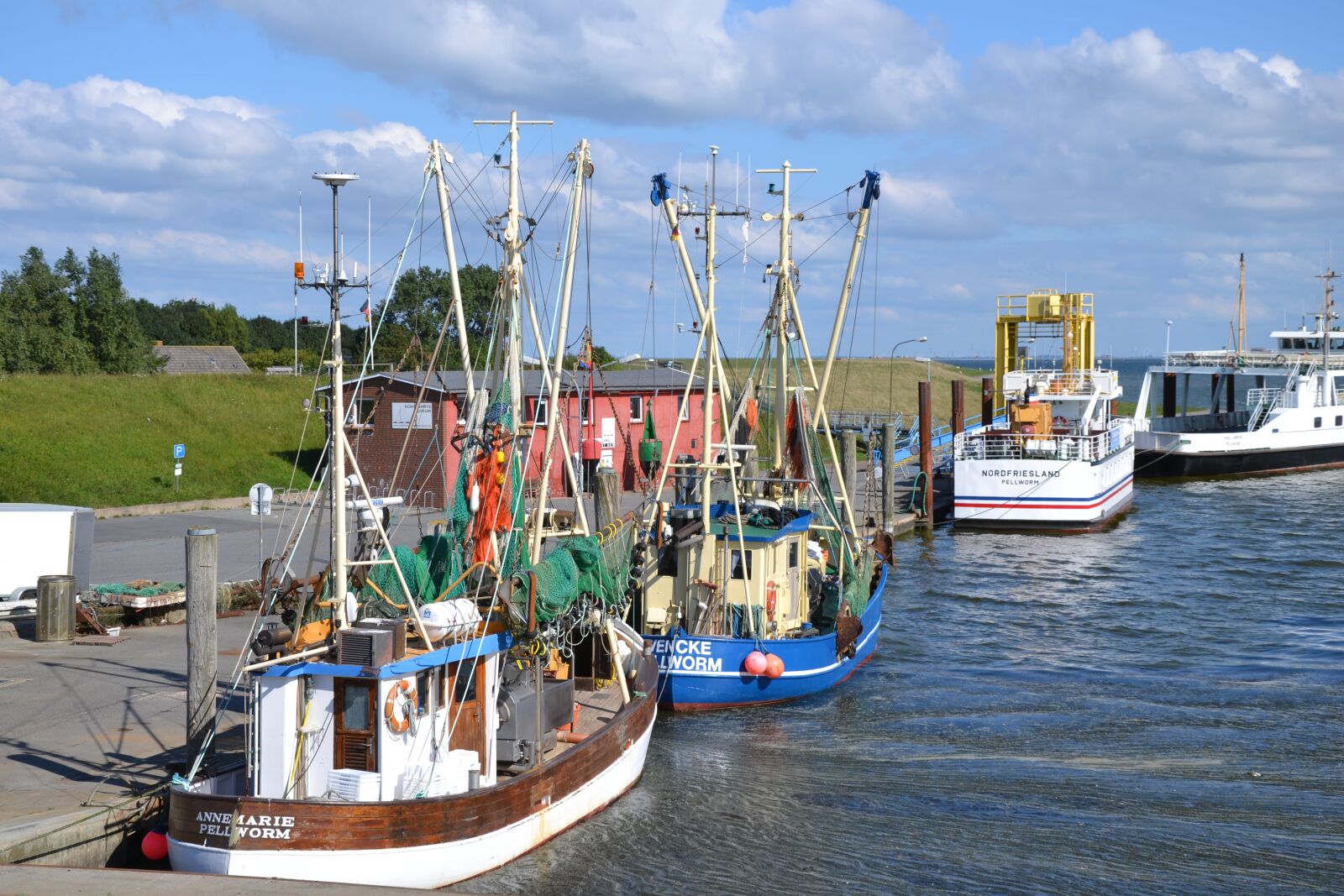 Nikon D3100 sample photo. Port, crab fisherman, north photography