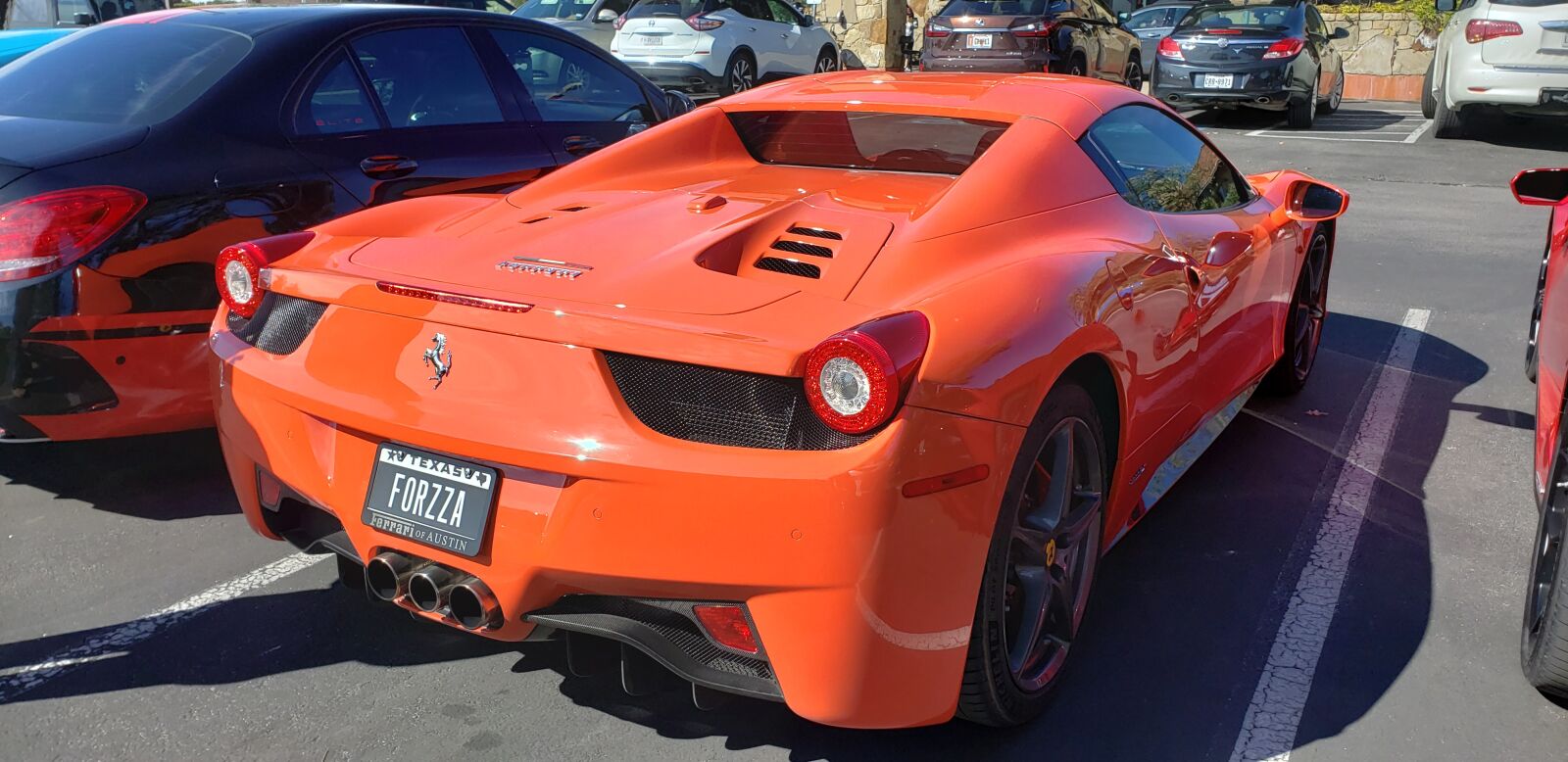 Samsung Galaxy Note9 sample photo. Sport cars, ferrari, lamborghini photography
