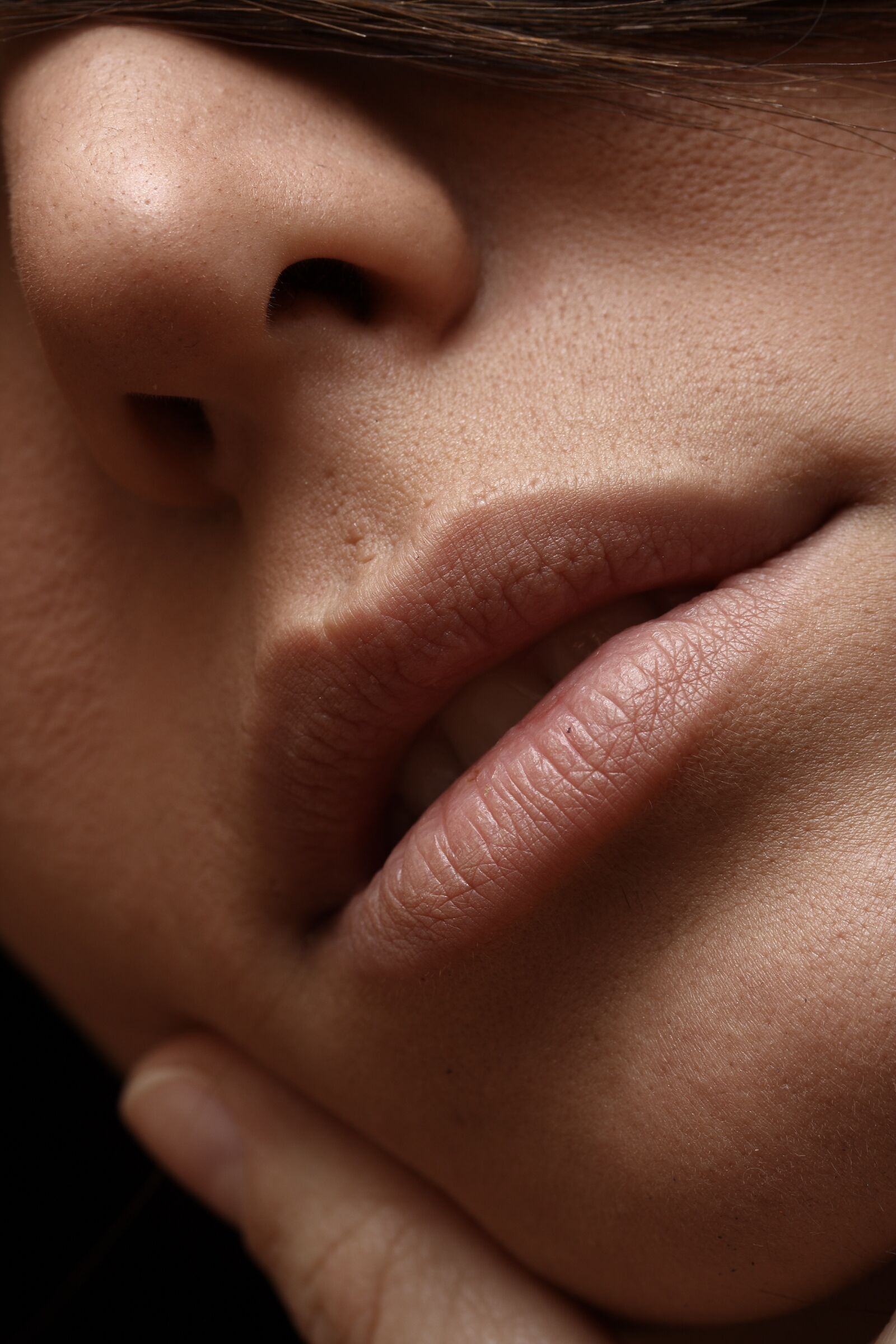 Canon EOS 40D sample photo. Woman, skin, portrait photography