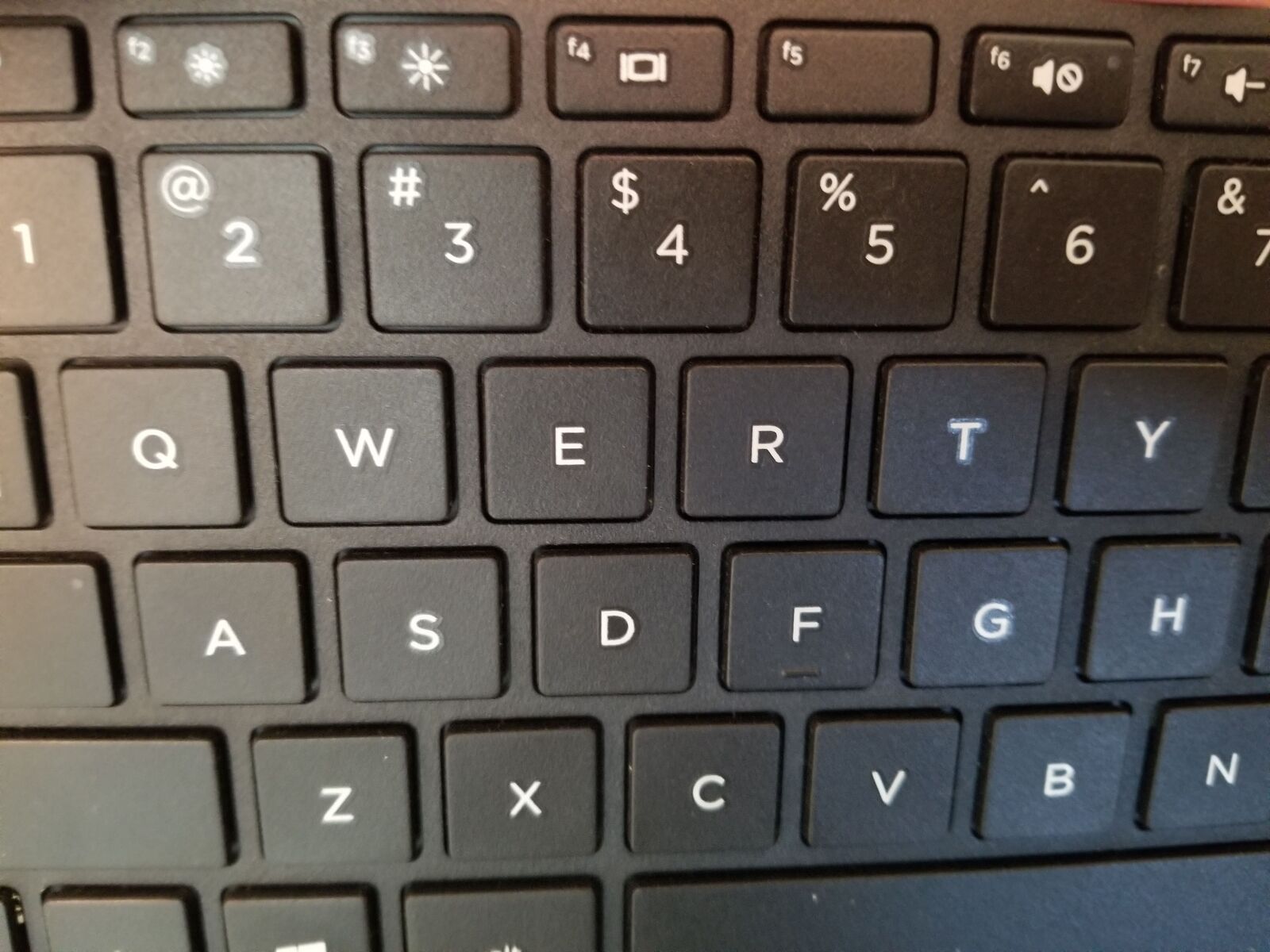 Samsung Galaxy S8+ sample photo. Laptop keyboard, keyboard, computer photography