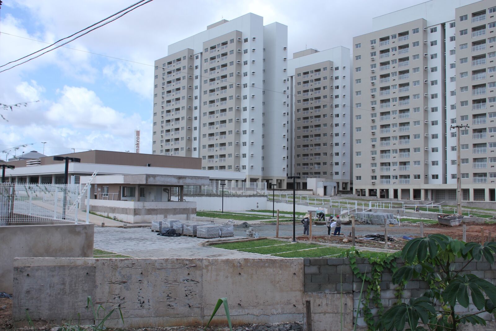 Canon EOS 60D sample photo. Building, construction, city photography