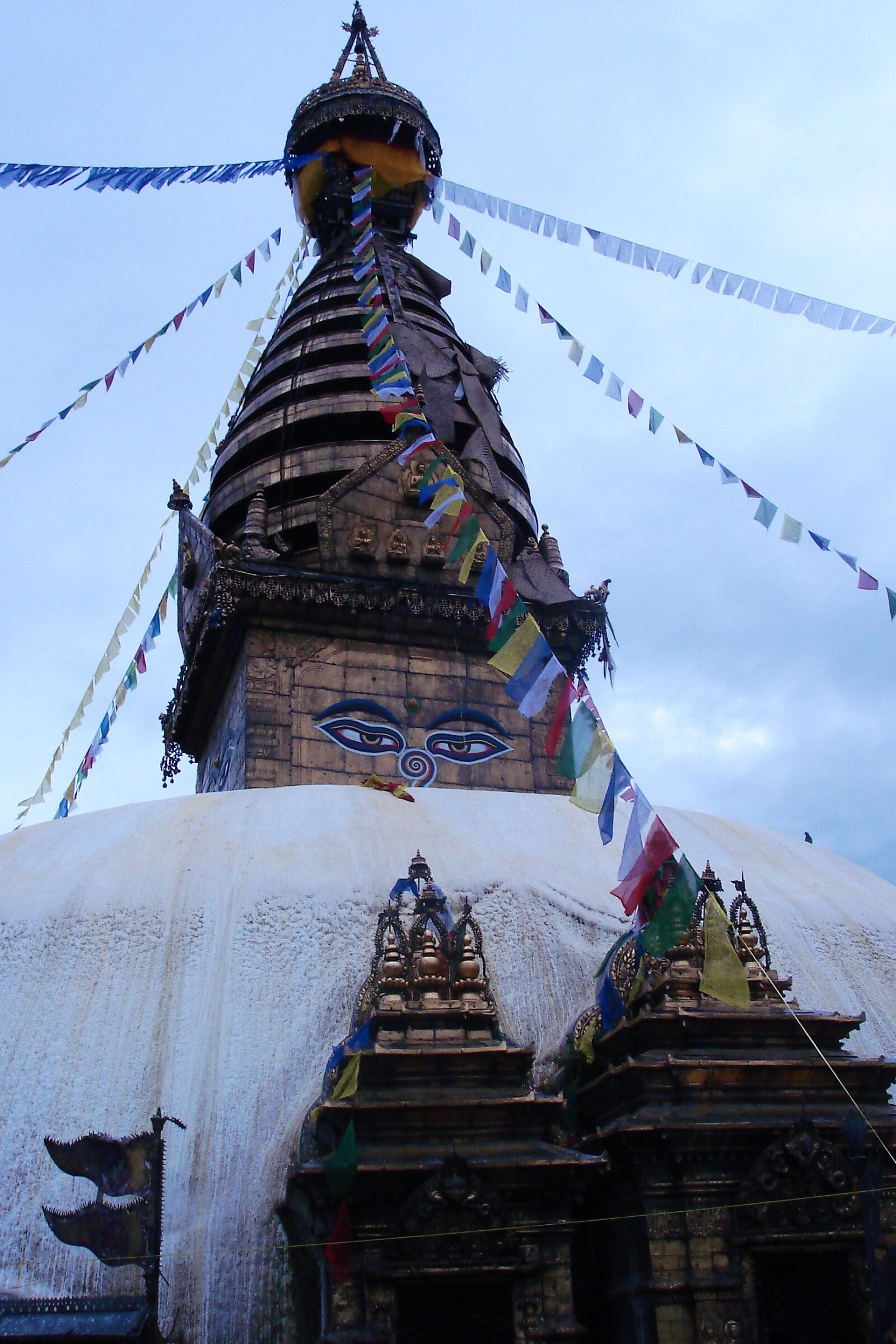 Sony DSC-W5 sample photo. Nepal, kathmandu, buddhism photography
