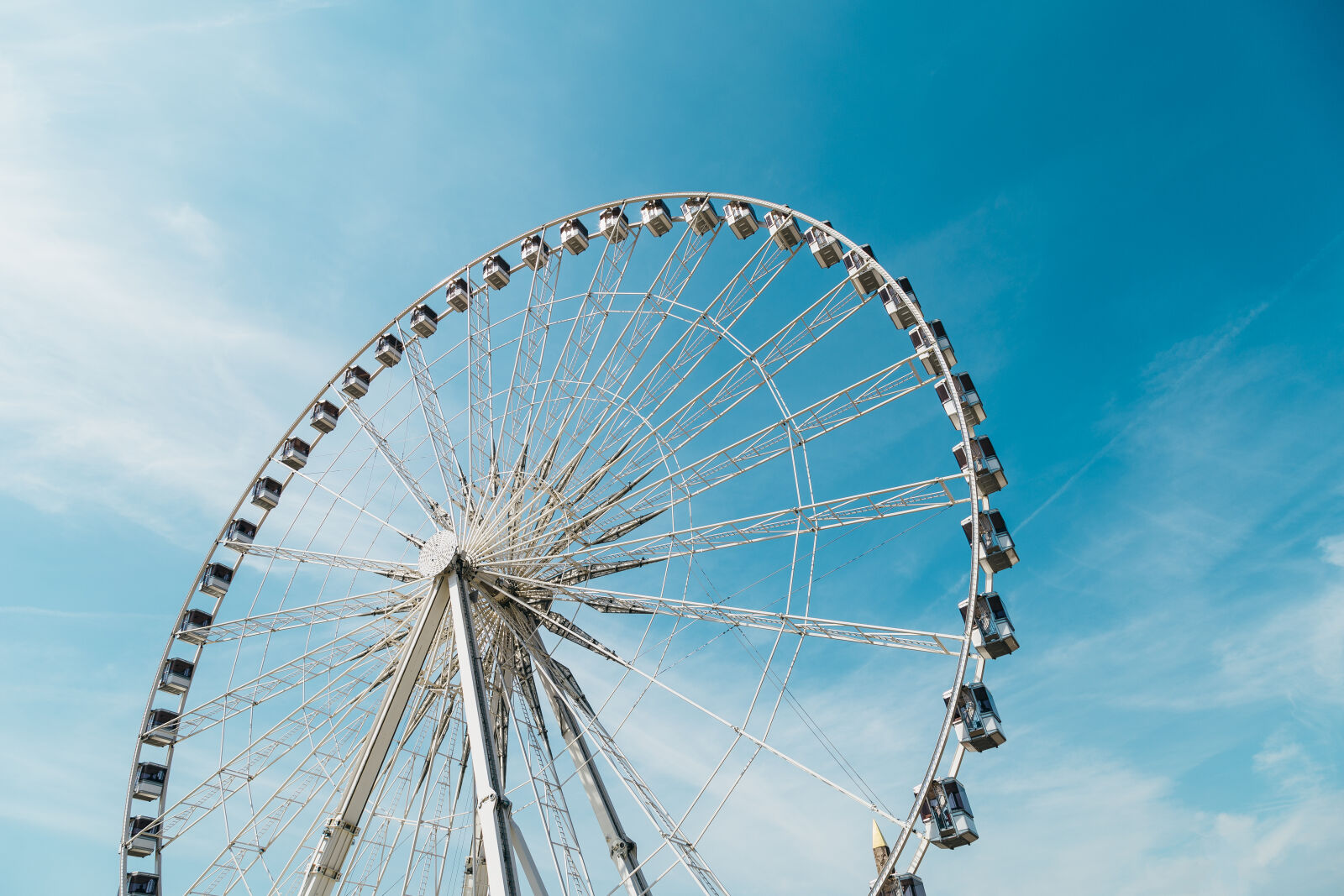 Canon EF 24-105mm F4L IS USM sample photo. Amusement, park, blue, sky photography