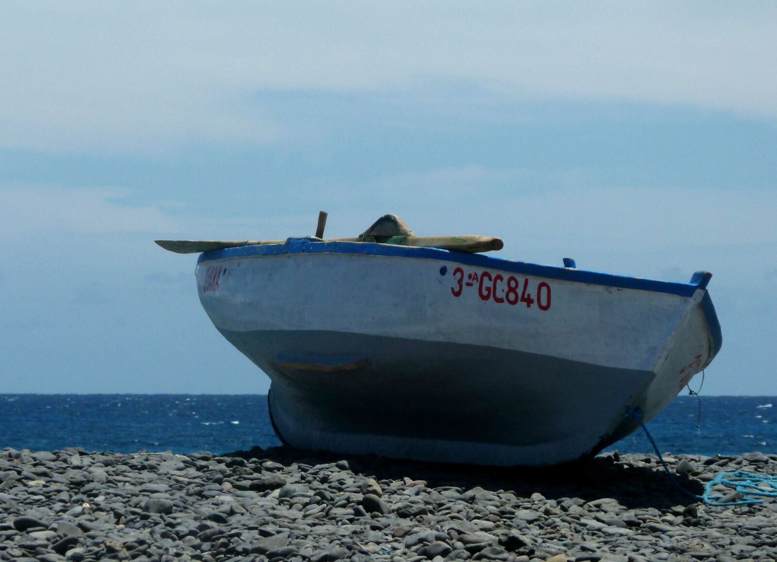 Panasonic Lumix DMC-FZ100 sample photo. Boat, rowing boat, sea photography