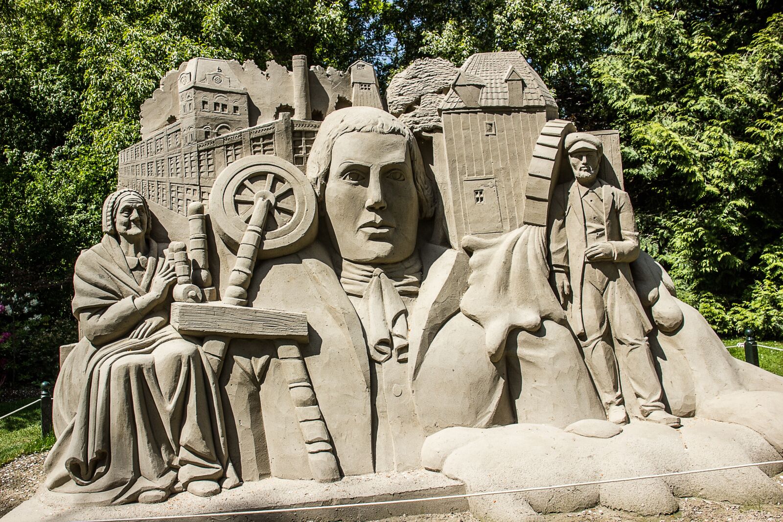 Canon EOS 550D (EOS Rebel T2i / EOS Kiss X4) sample photo. Sand sculpture, art, sand photography