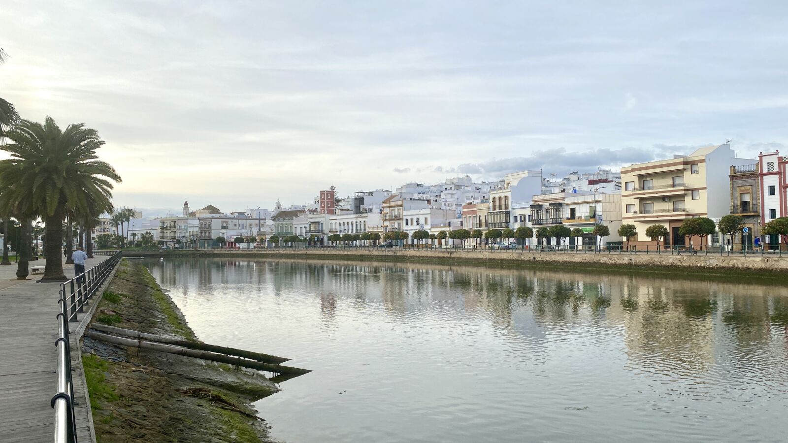Apple iPhone 11 Pro Max sample photo. Guadiana, river, sky photography
