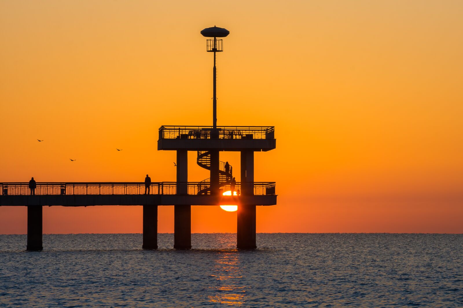 Nikon D7200 sample photo. Sunrise over the bridge photography
