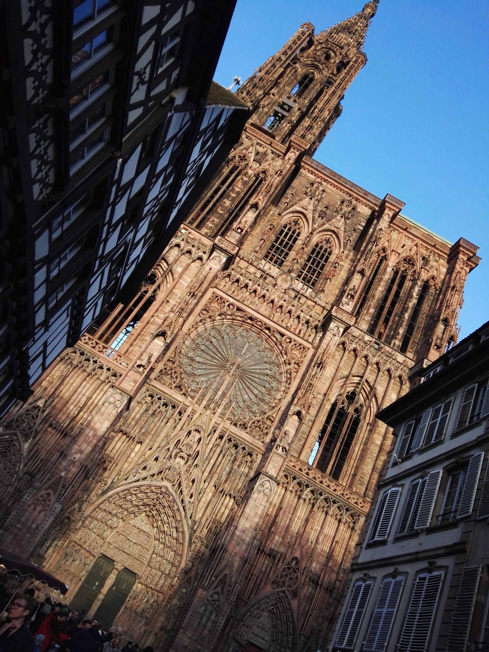 HUAWEI P8 sample photo. Cathedral, strasbourg, alsace photography