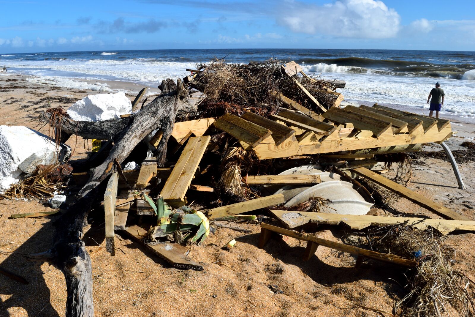 Nikon D3300 sample photo. Beach debris, cleanup, hurricane photography