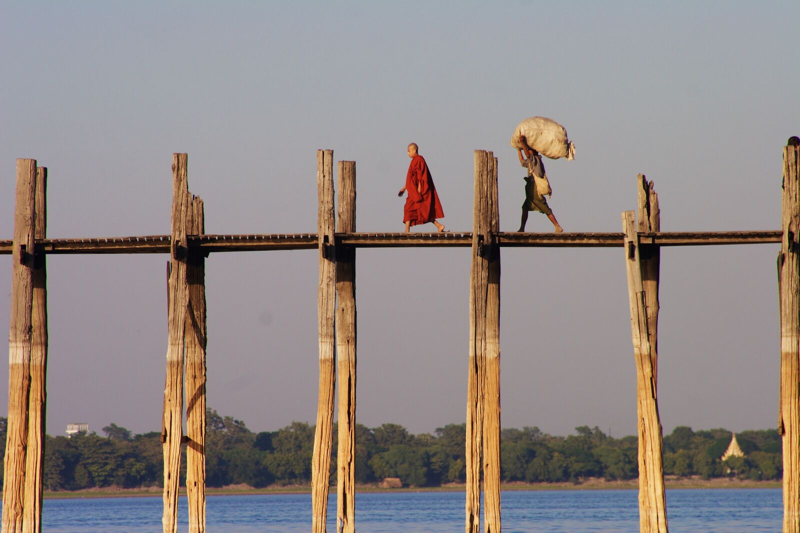 Canon EOS 20D sample photo. Burma, myanmar, u leg photography