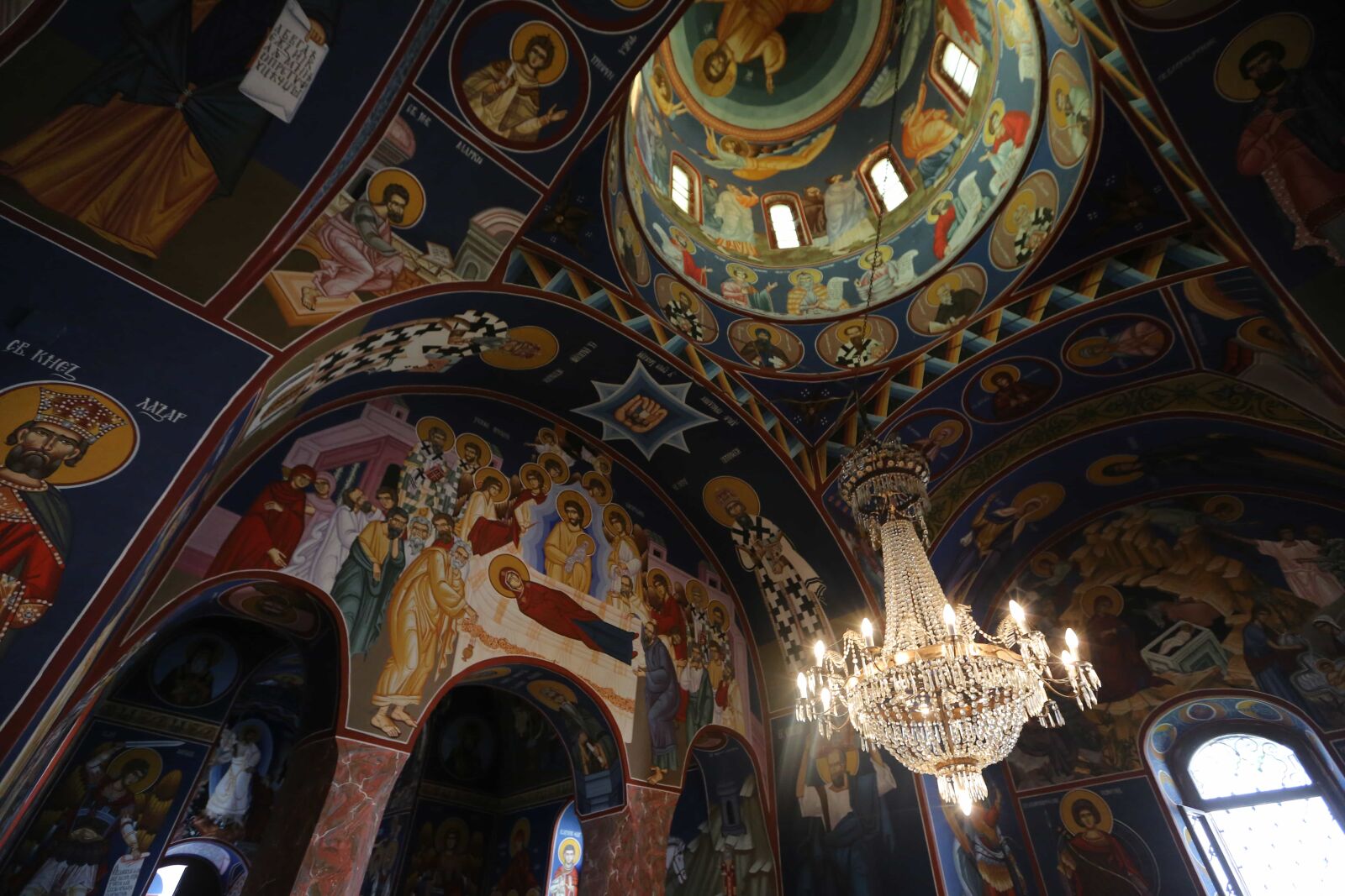 Canon EF 16-35mm F2.8L II USM sample photo. Altar, byzantine, cathedral, chapel photography