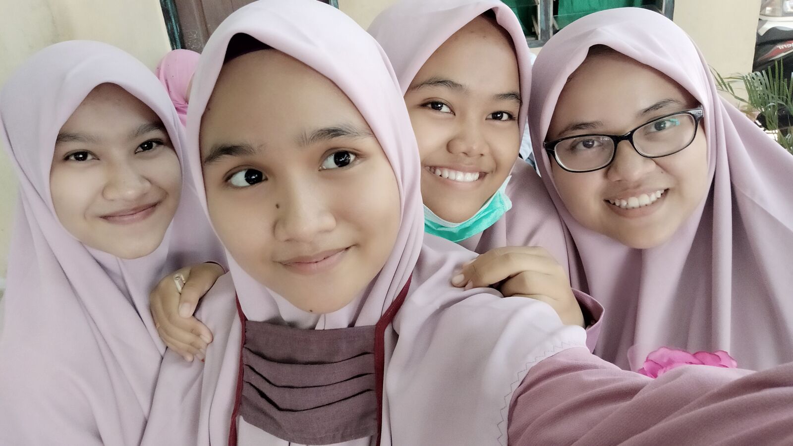 Xiaomi Redmi Note 7 sample photo. Photography, girls, students photography