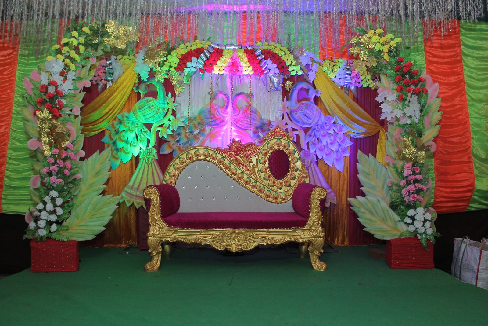 Canon EF-S 18-135mm F3.5-5.6 IS sample photo. Wedding, decoration, photo photography