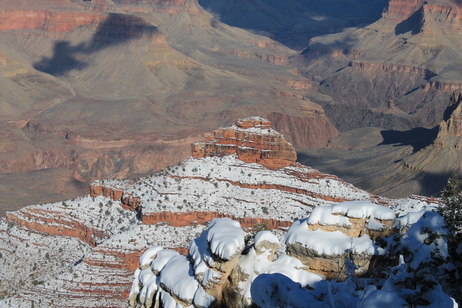 Canon EOS 1100D (EOS Rebel T3 / EOS Kiss X50) sample photo. Grand canyon, winter, canyon photography