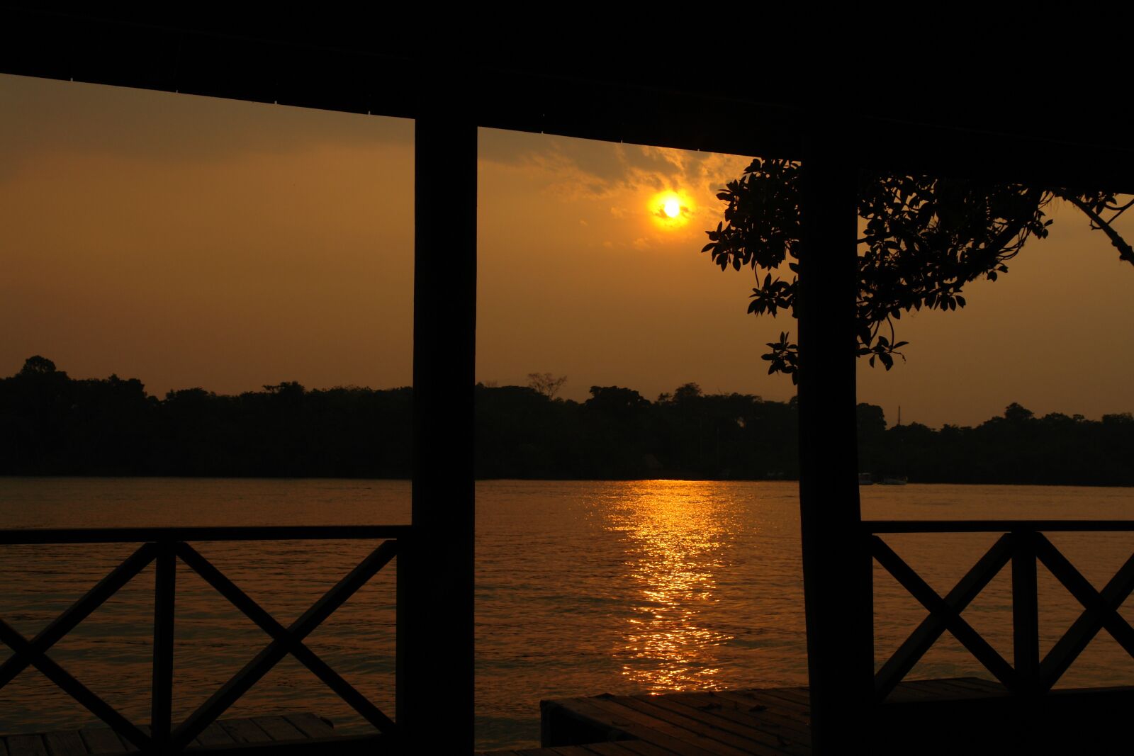 Sony DSC-R1 sample photo. Sunset, landscape, river photography