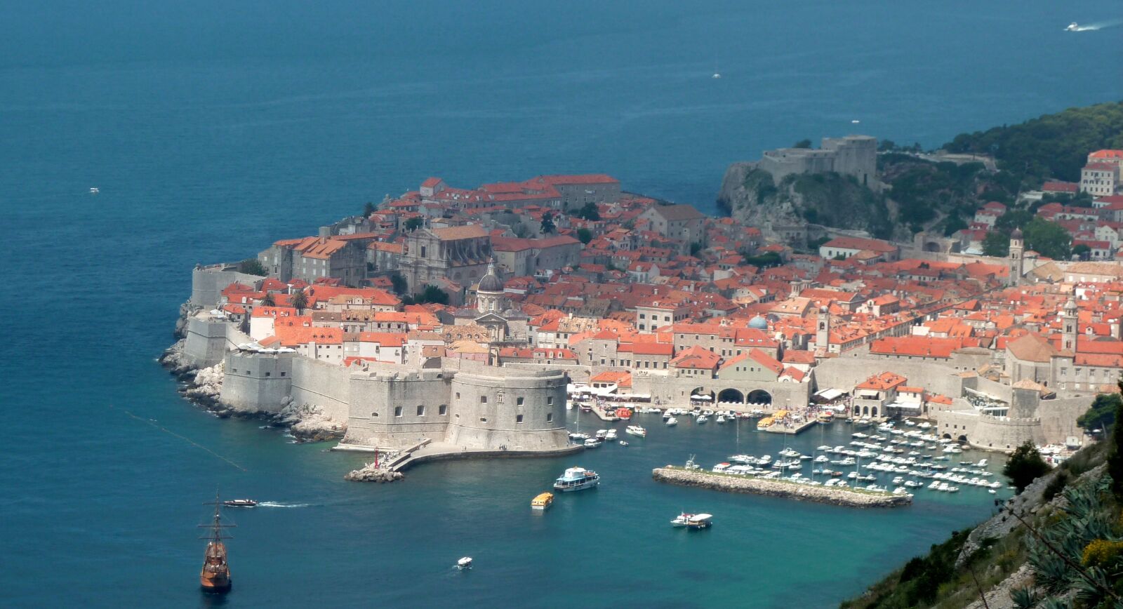 Panasonic Lumix DMC-ZS5 (Lumix DMC-TZ8) sample photo. Dubrovnik, city, croatia photography