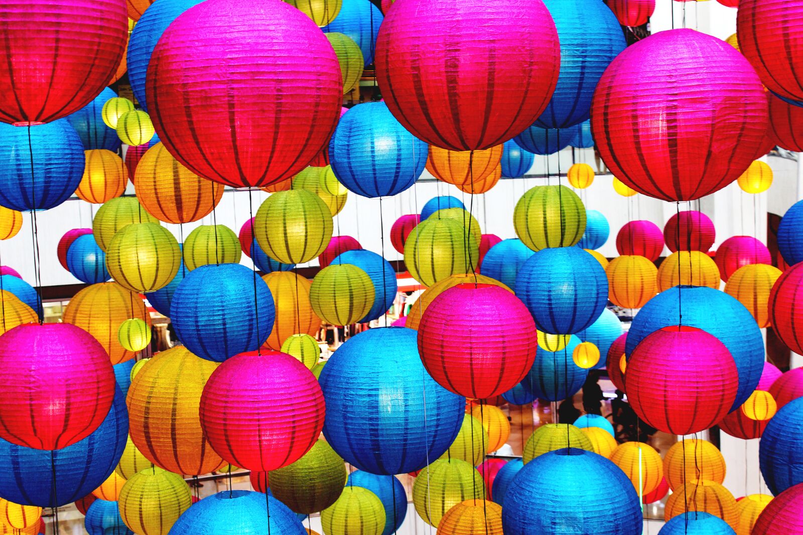 Canon EOS 600D (Rebel EOS T3i / EOS Kiss X5) sample photo. Lamps, lanterns, chinese lanterns photography
