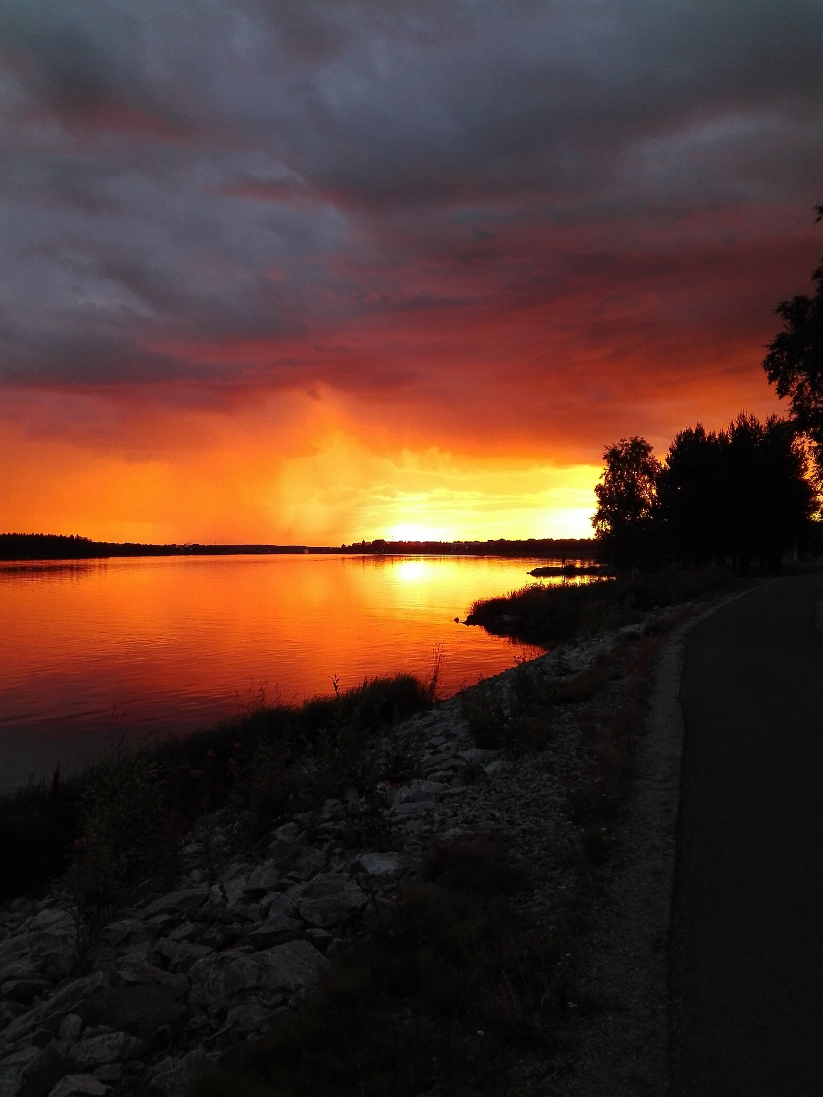 HUAWEI P8 Lite sample photo. Sunset, dawn, body of photography