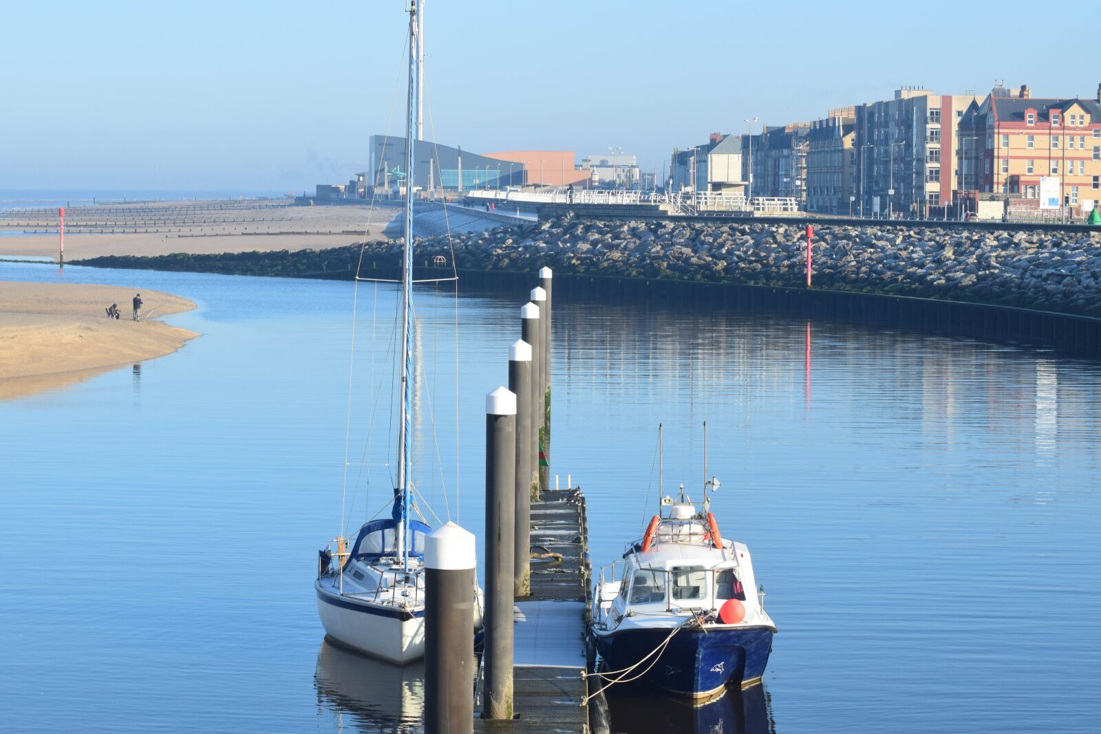 Nikon D3300 sample photo. Rhyl, harbour, harbor photography