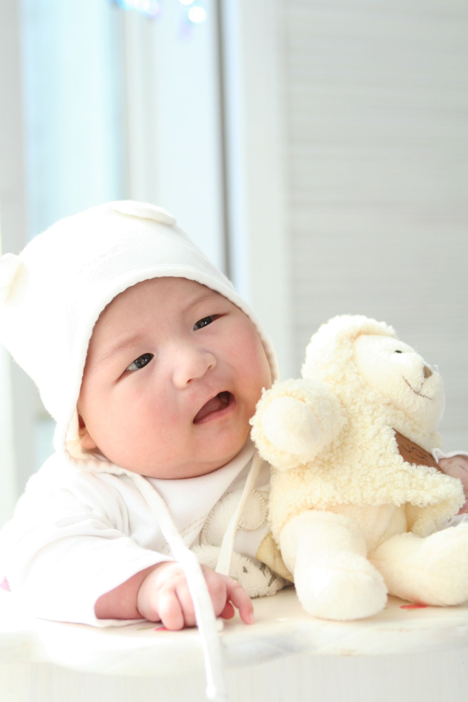 Canon EOS 350D (EOS Digital Rebel XT / EOS Kiss Digital N) sample photo. Baby, angel, baby boy photography