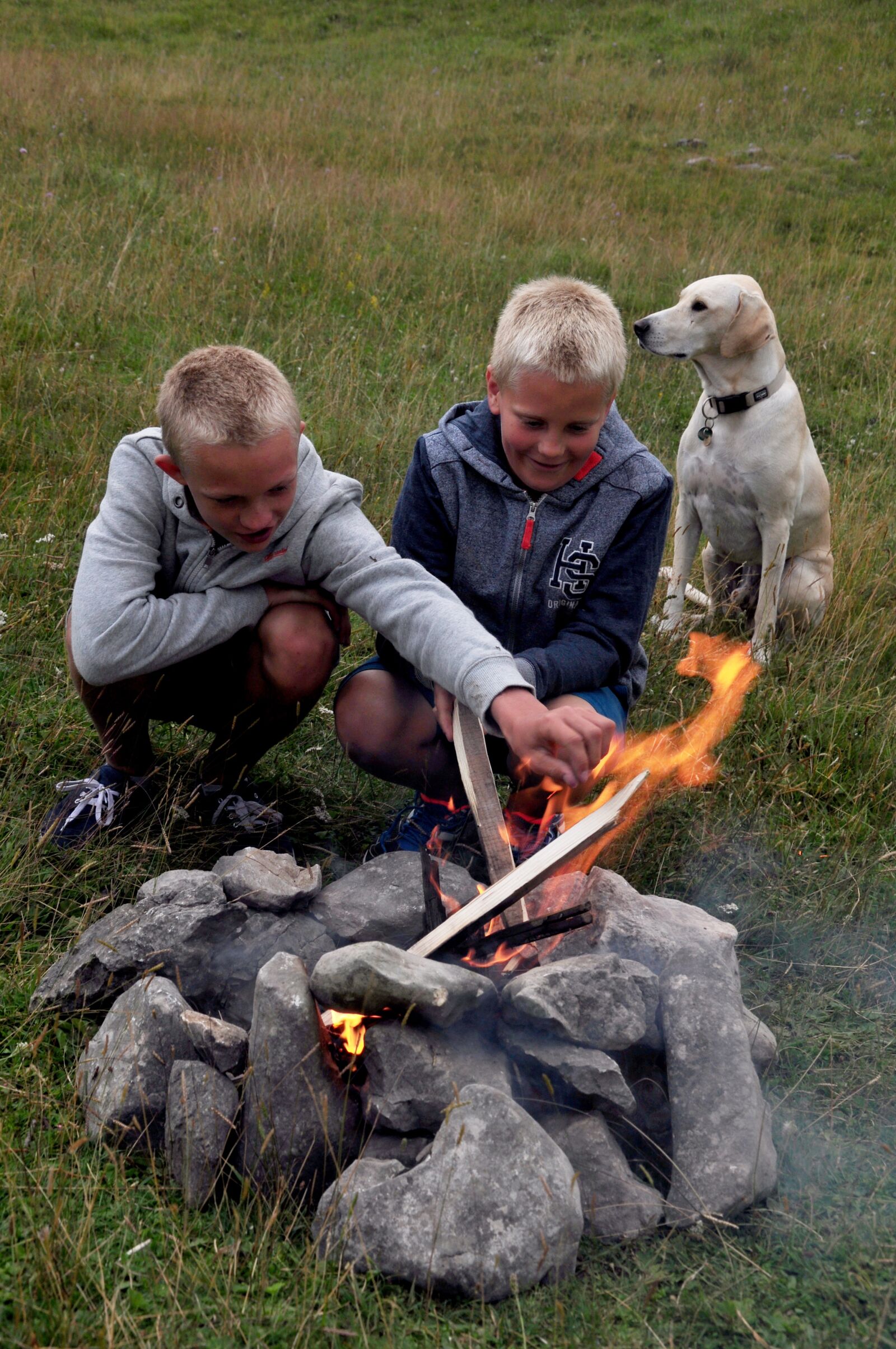 Nikon D90 sample photo. Campfire, adventure, fire photography