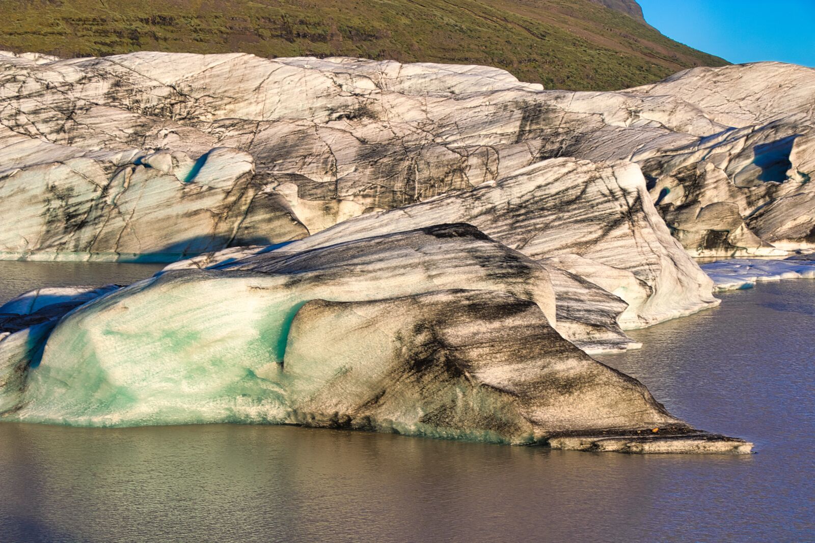 Canon EF-S 18-135mm F3.5-5.6 IS USM sample photo. Iceland, the glacier, ice photography