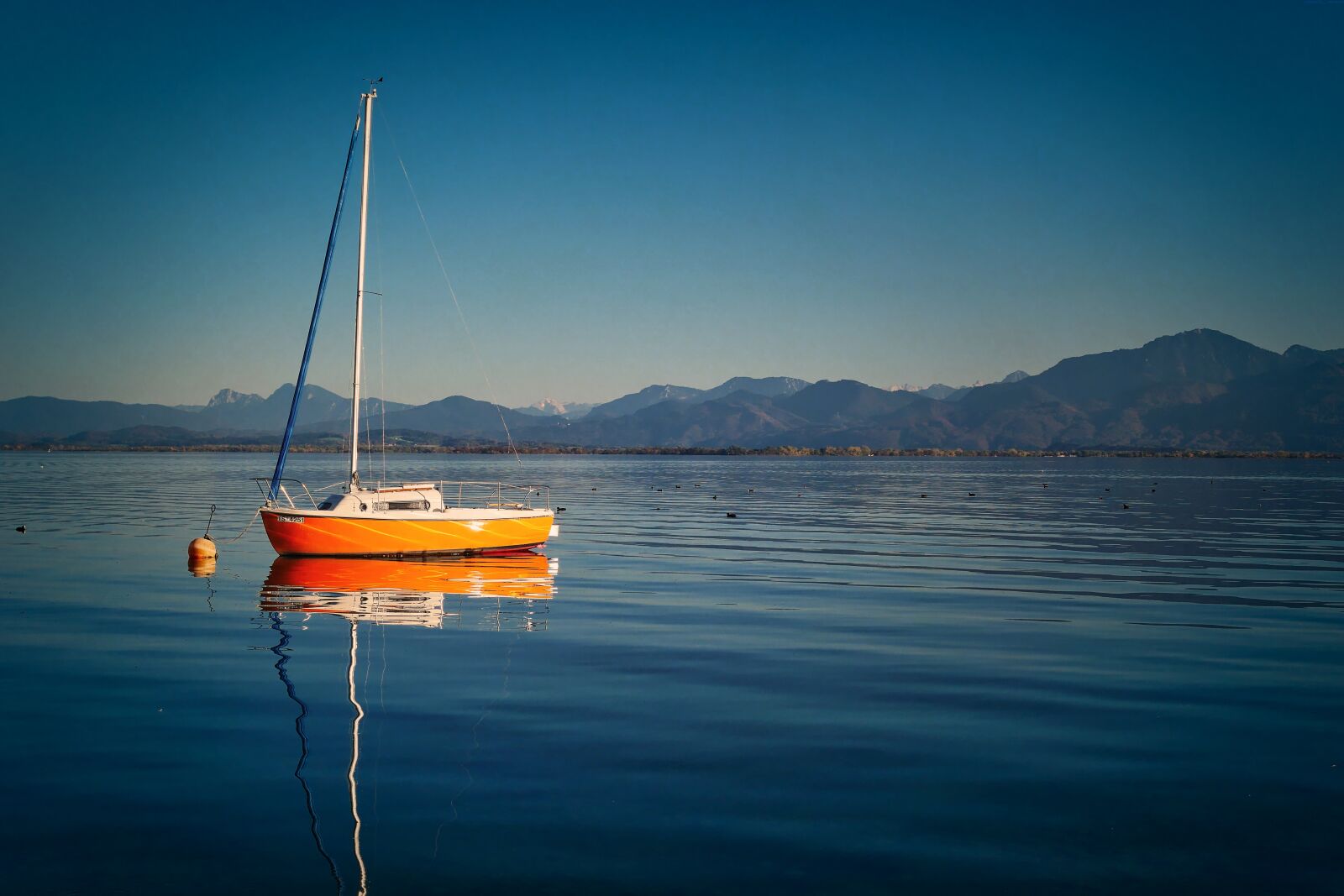 Panasonic Lumix DMC-GX8 sample photo. Chiemsee, water, lake photography
