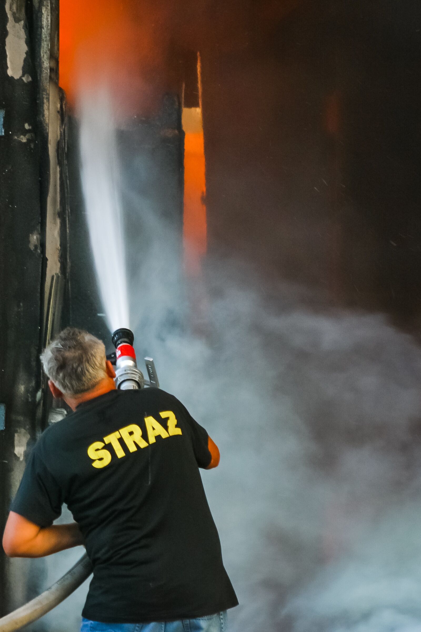 Canon EOS 10D sample photo. Fire, fireman, firefighter photography