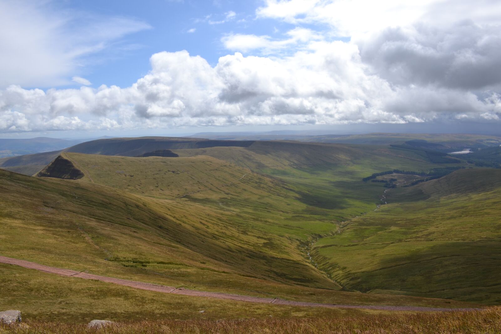 Nikon D3100 sample photo. Mountains, countryside, brecon beacons photography