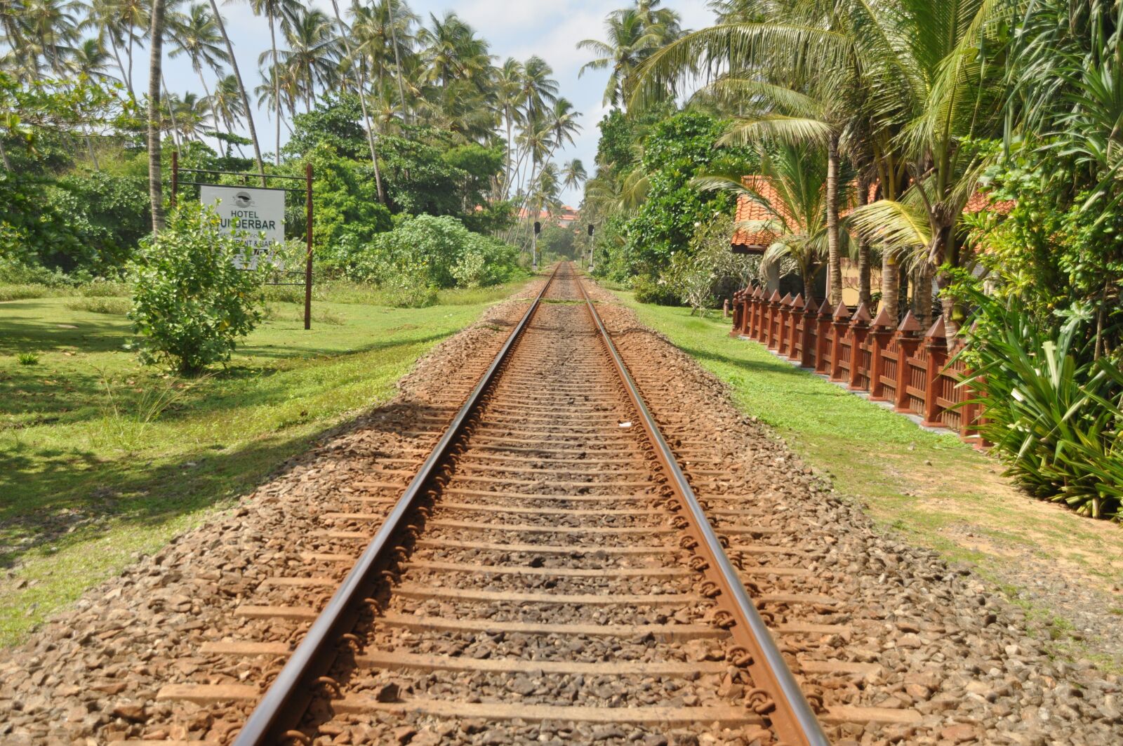 Nikon D90 sample photo. Railway, train, railways photography