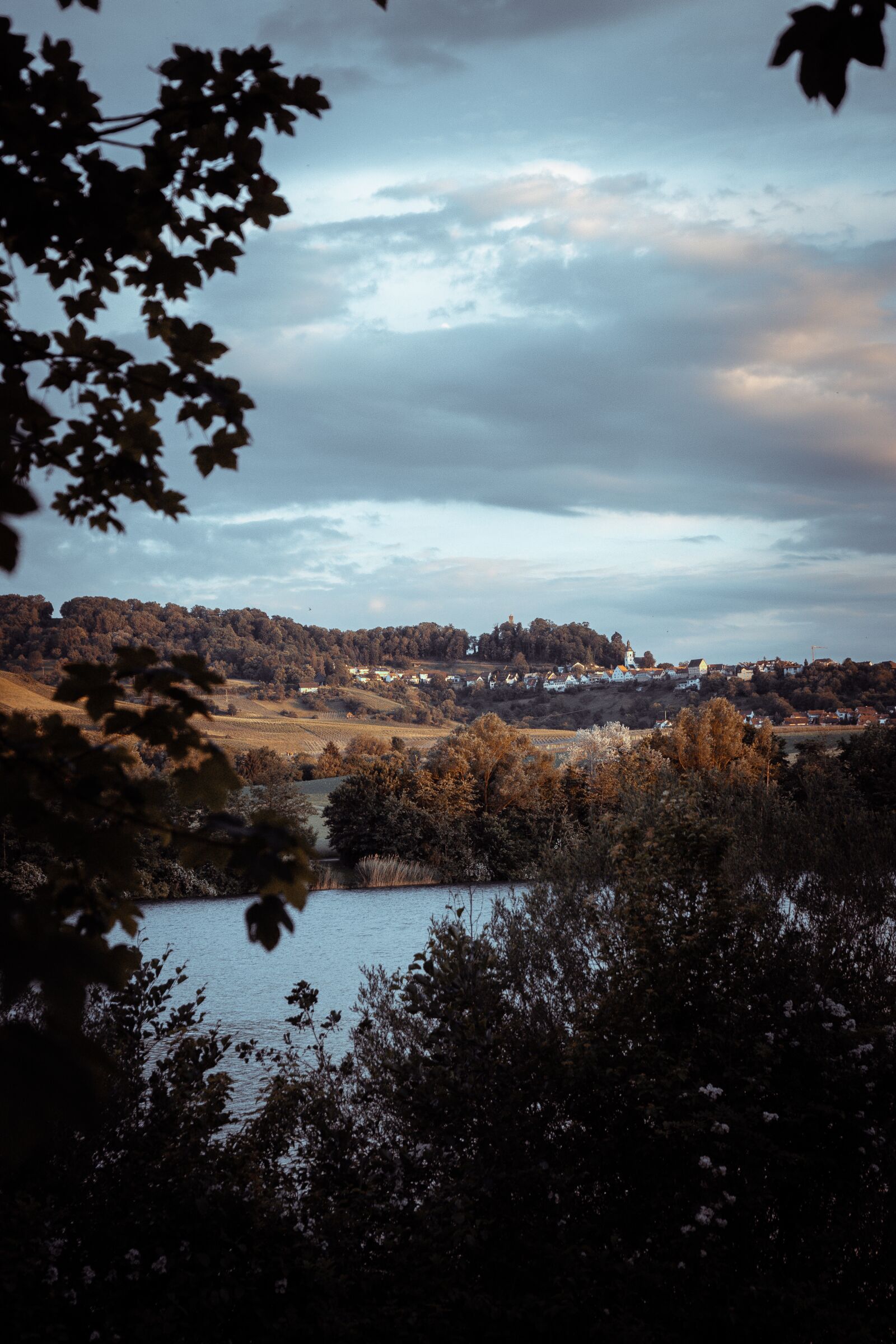 Sony a7 II + Sony FE 28-70mm F3.5-5.6 OSS sample photo. Landscape, water, sea photography
