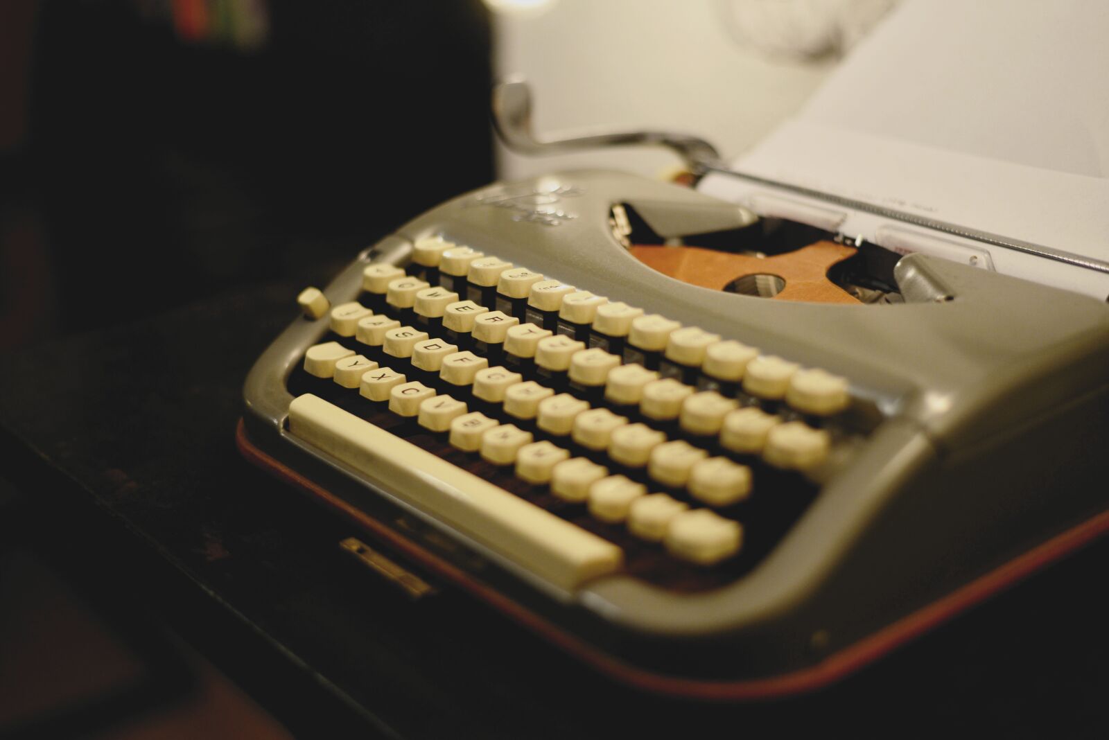 Nikon D610 sample photo. Typewriter, mechanical, retro photography