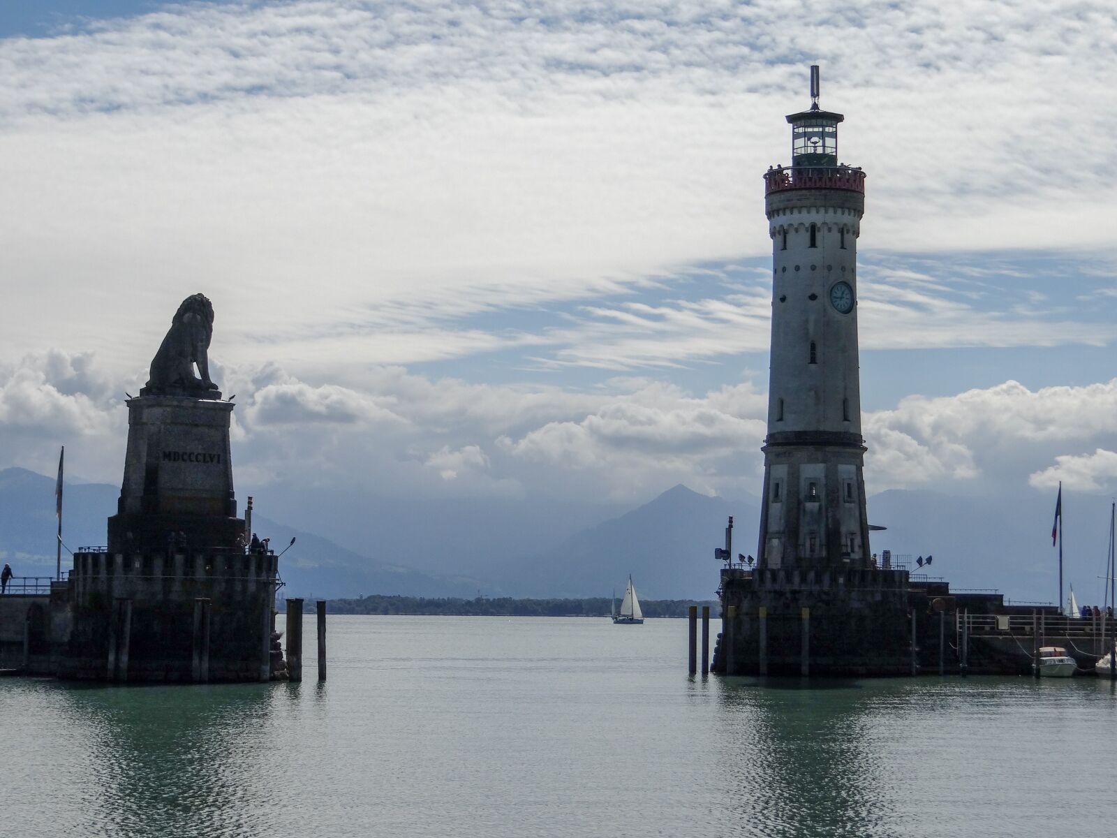Sony DSC-HX200V sample photo. Lindau, lake constance, harbour photography