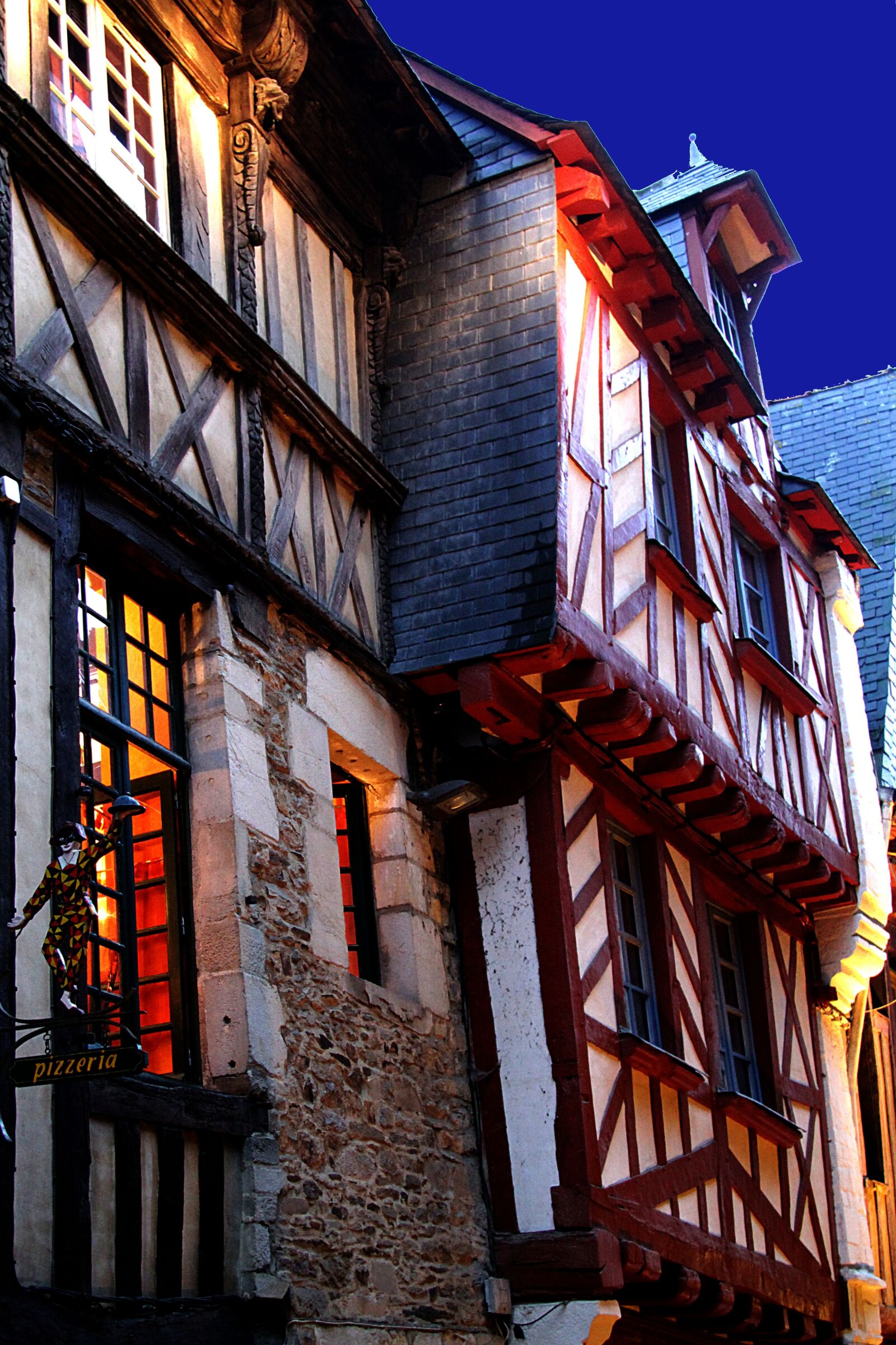 Canon EOS 7D sample photo. Blue hour brittany, vitre photography