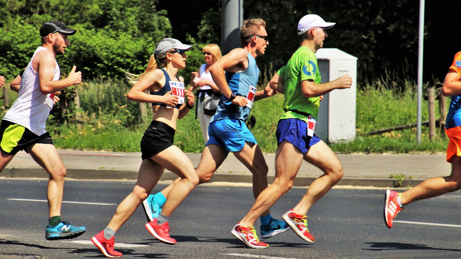 Canon EOS 80D sample photo. Total, jogging, marathon photography