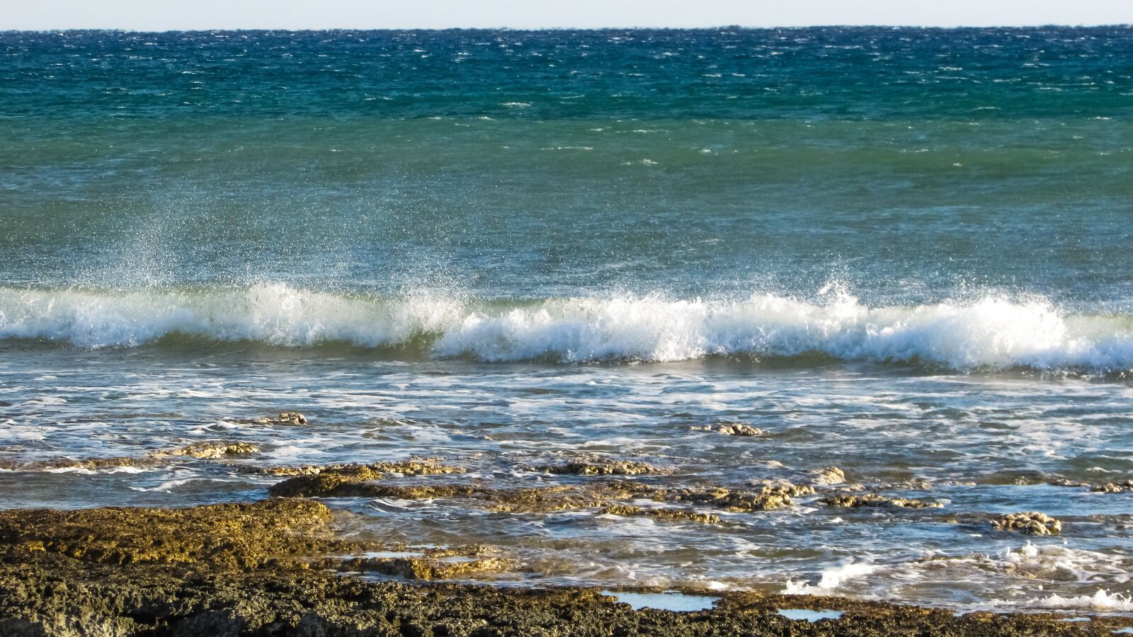 Canon PowerShot SX400 IS sample photo. Wave, beach, coast photography