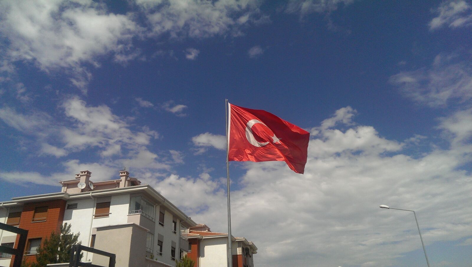 HTC ONE sample photo. Flag, turk, bayragi, turkish photography