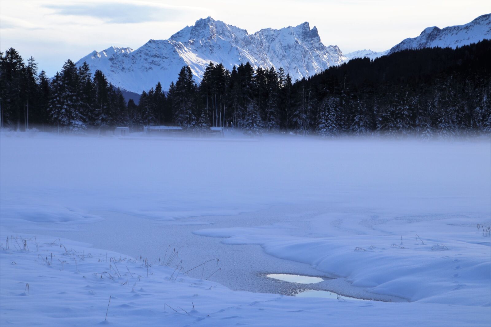 Canon EOS 80D sample photo. Alpine, lake, frozen photography