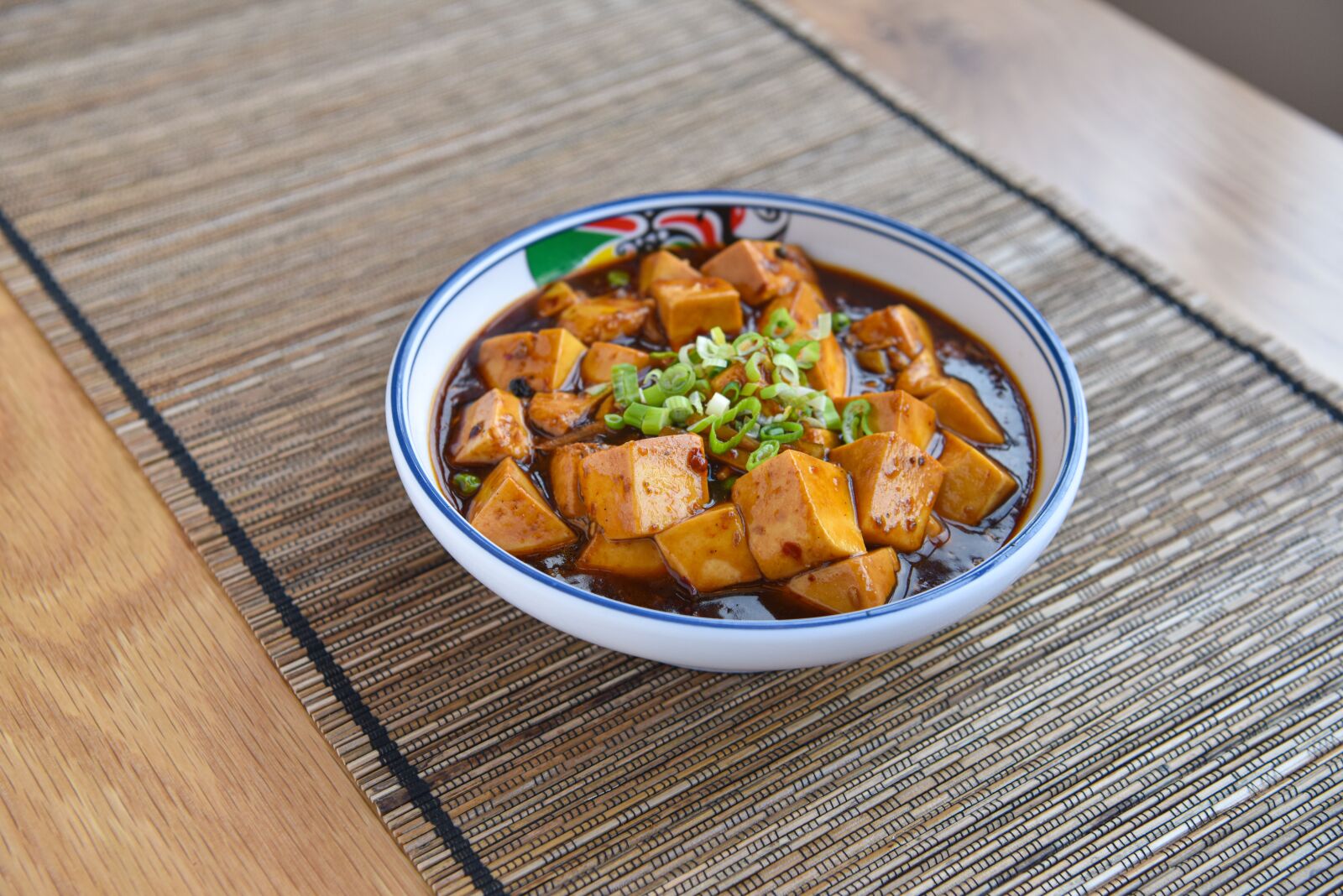 Nikon D810 sample photo. Mapo tofu, green onion photography