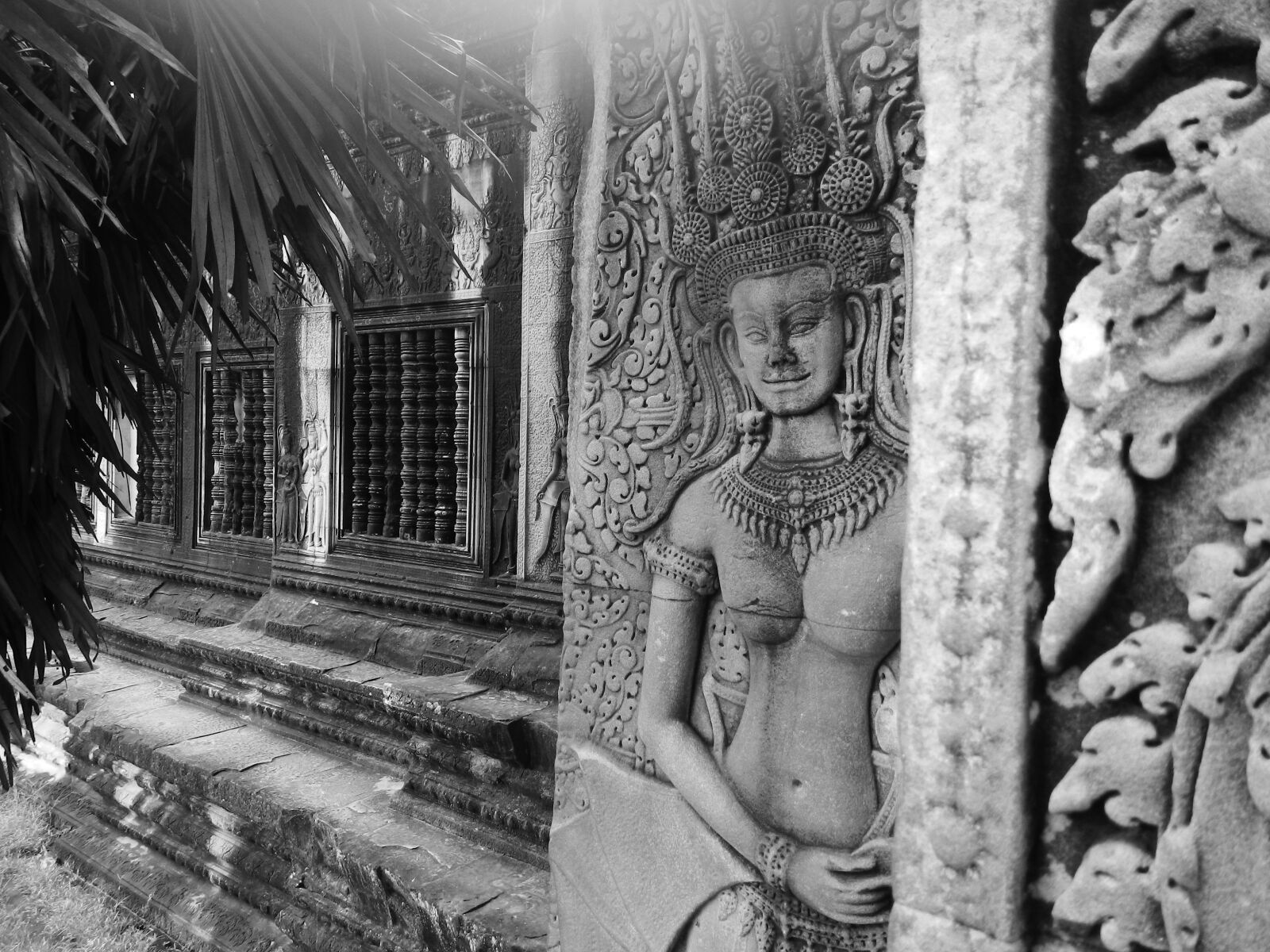 Nikon Coolpix AW100 sample photo. Cambodia, angkor wat, temple photography