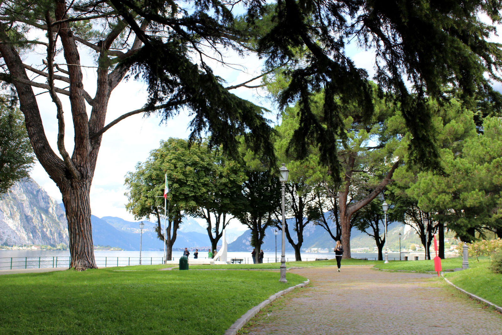 Canon EOS 600D (Rebel EOS T3i / EOS Kiss X5) sample photo. Amazing, blue, sky, blue photography