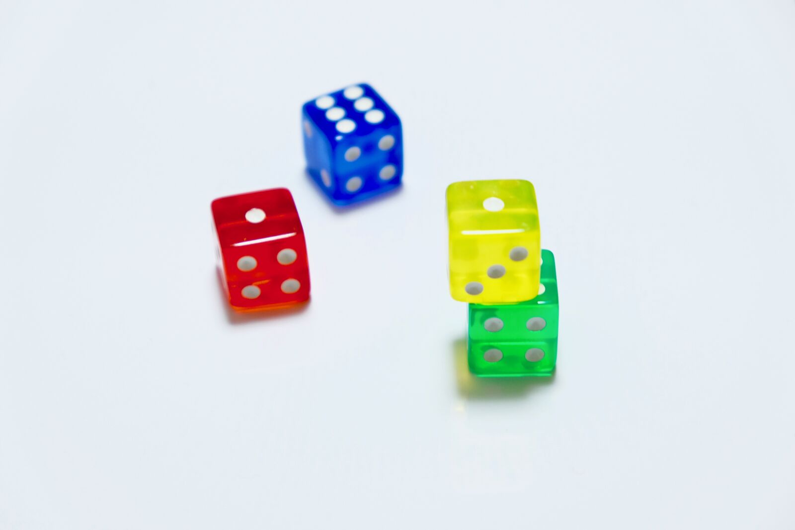Fujifilm X-T10 sample photo. Dices, small, colorful photography