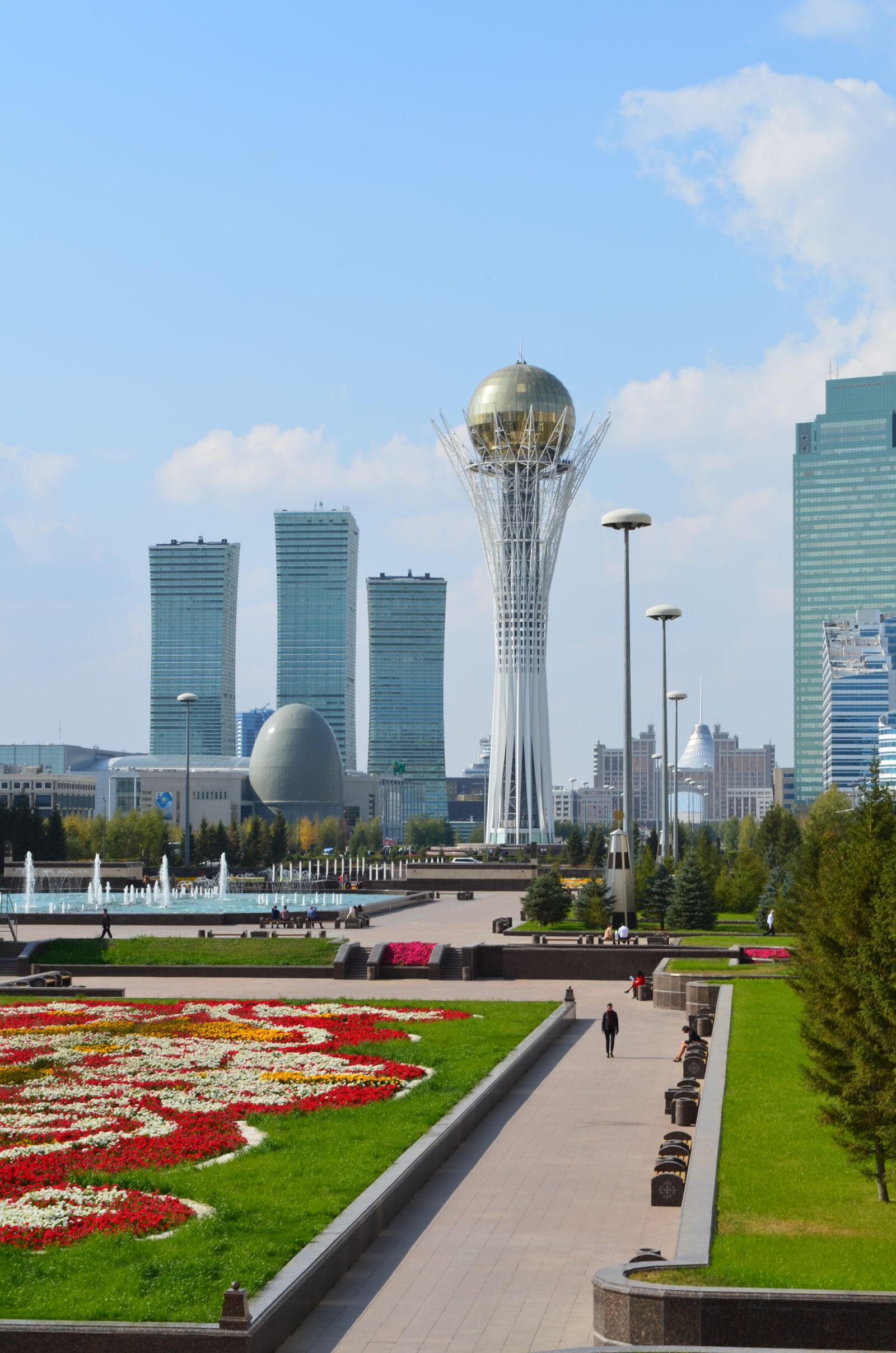 Nikon D5100 sample photo. Kazakhstan, astana, bayterek photography
