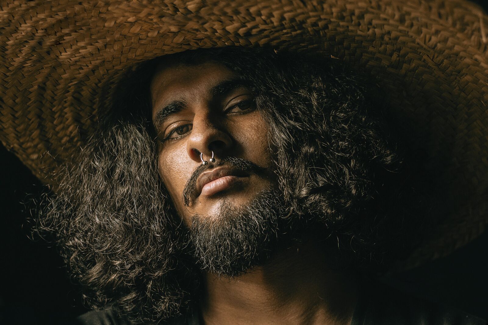 Nikon D7100 sample photo. Man, hat, curls photography