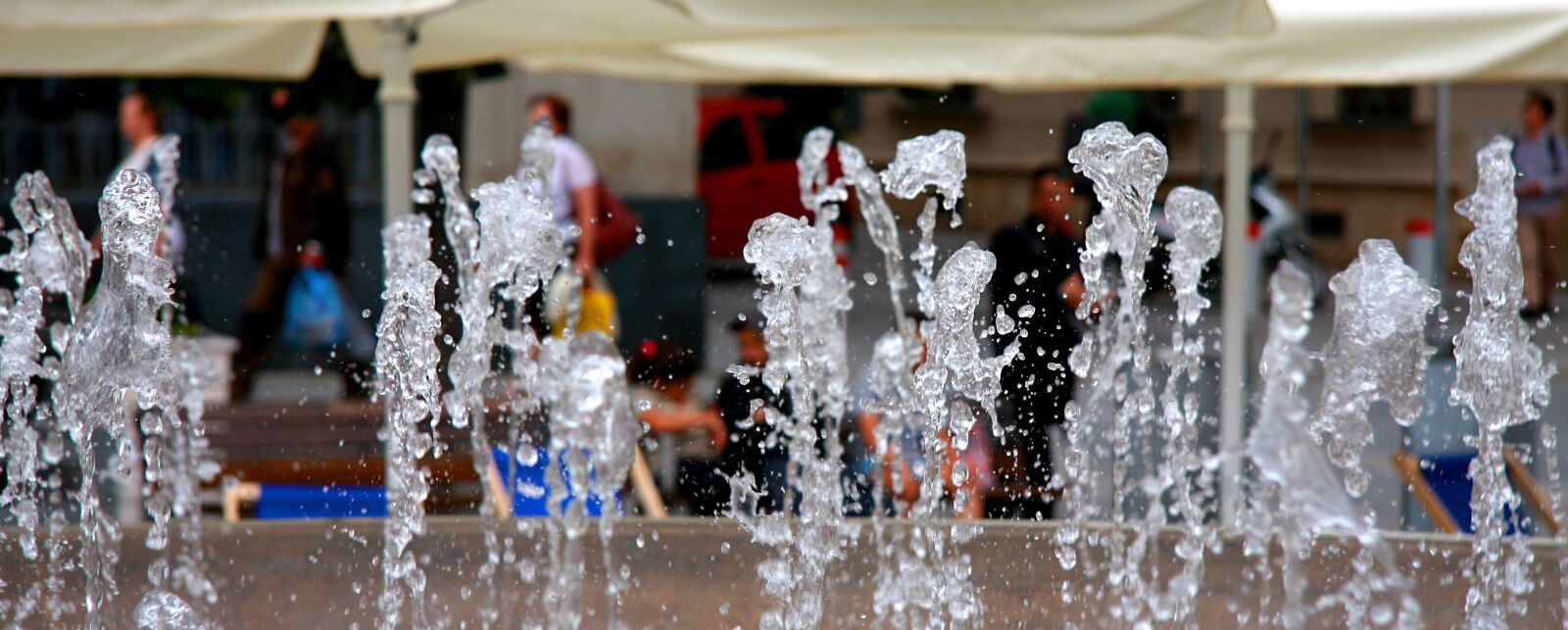 Canon EOS 40D sample photo. Water, people, fountain photography