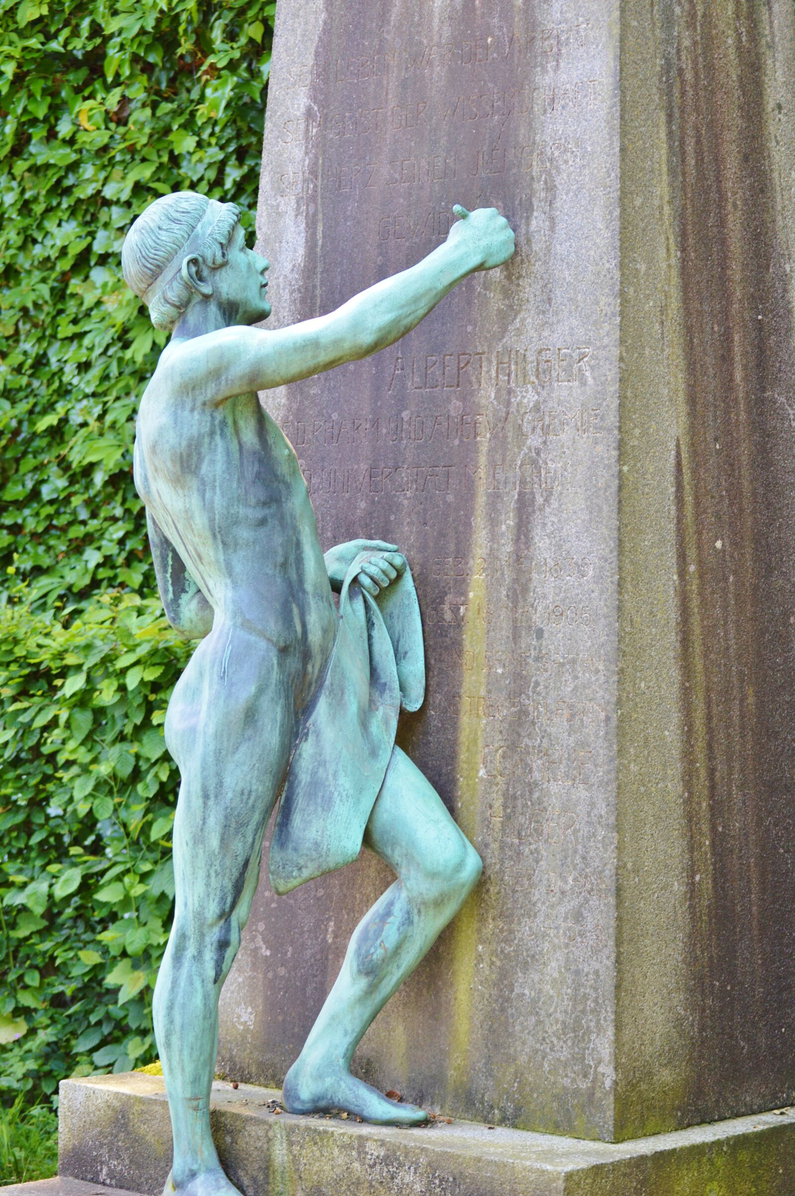 Nikon D3200 sample photo. Statue, figure, sculpture photography