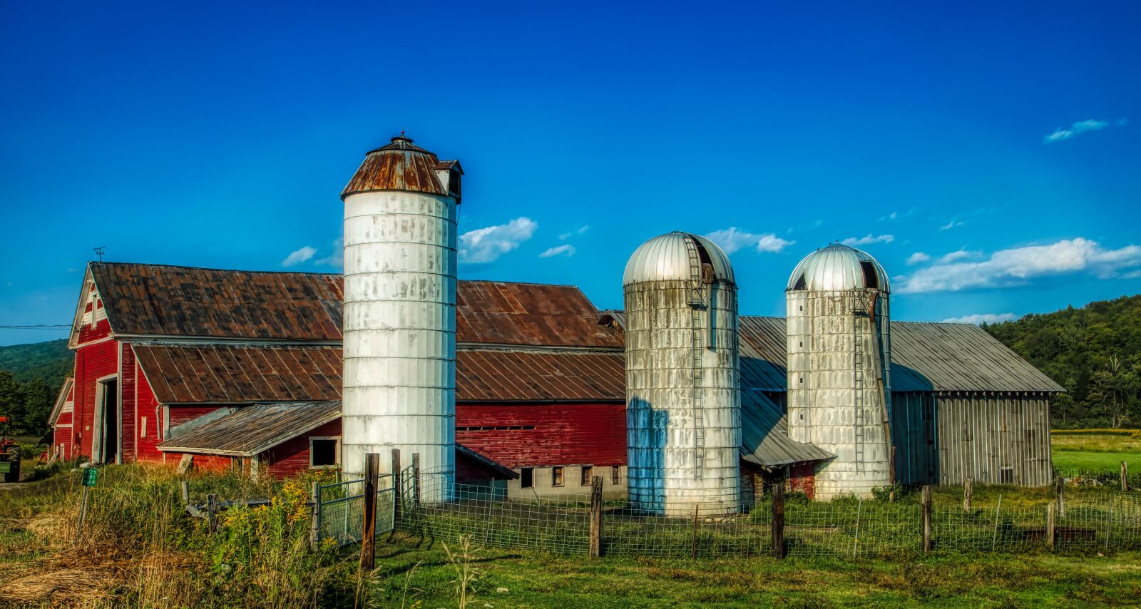 Canon EOS 5DS R sample photo. Farm, barn, vermont photography