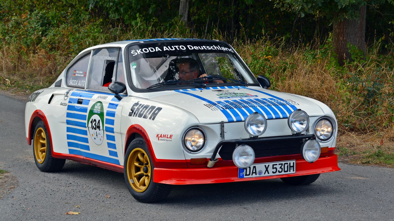 Nikon D5200 sample photo. Skoda 130 rs, oldtimer, auto photography