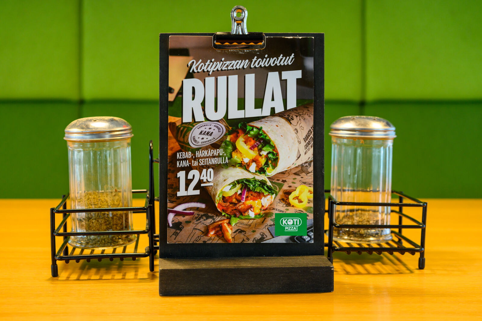 Nikon Z8 sample photo. Pizza roll photography